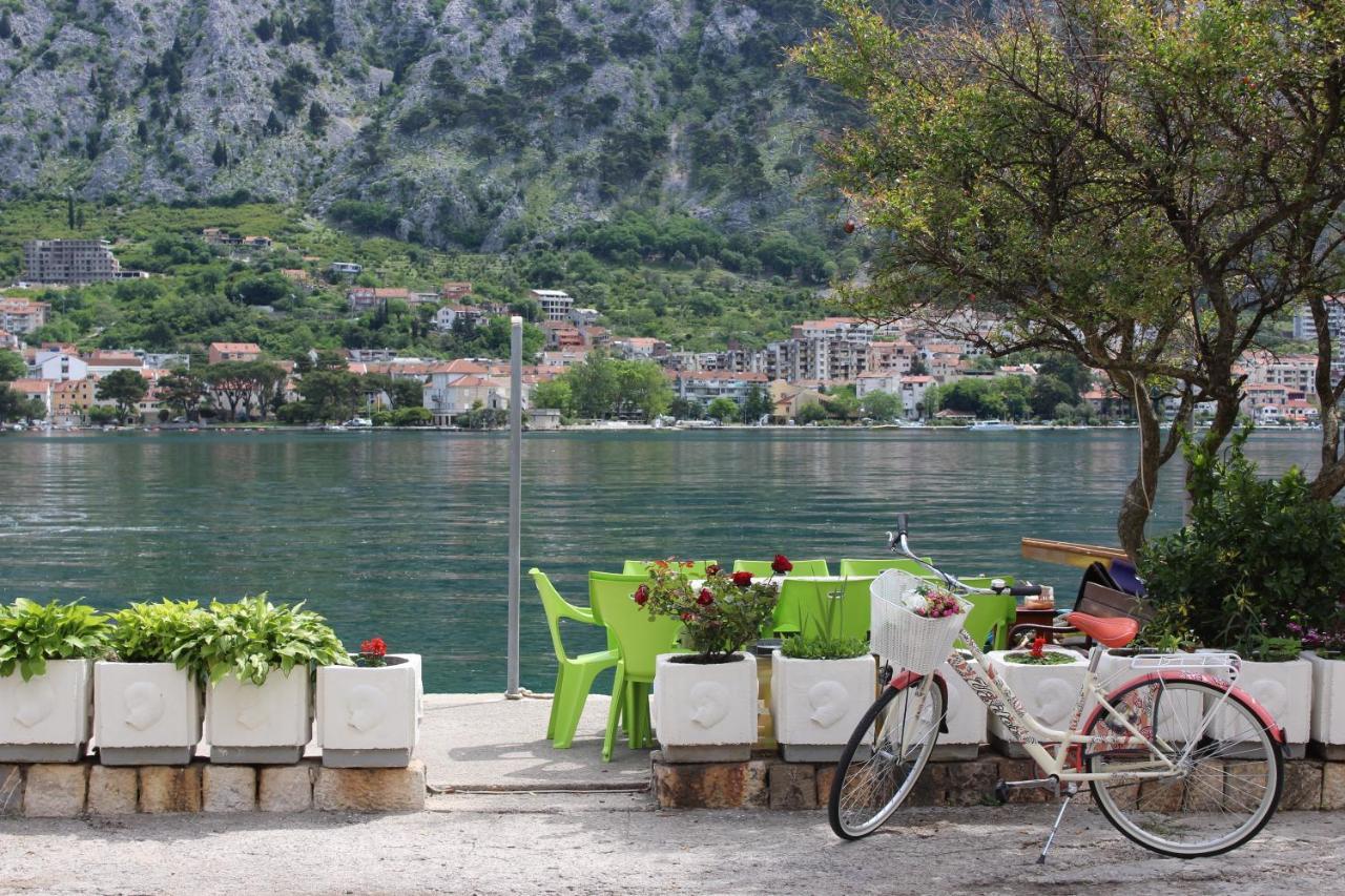 Mare E Montagna Leilighet Kotor Eksteriør bilde